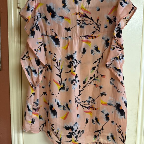 Xhilaration Peach Floral Women Blouse S Ruffled Short Sleeve Lightweight Polyest - Picture 6 of 6